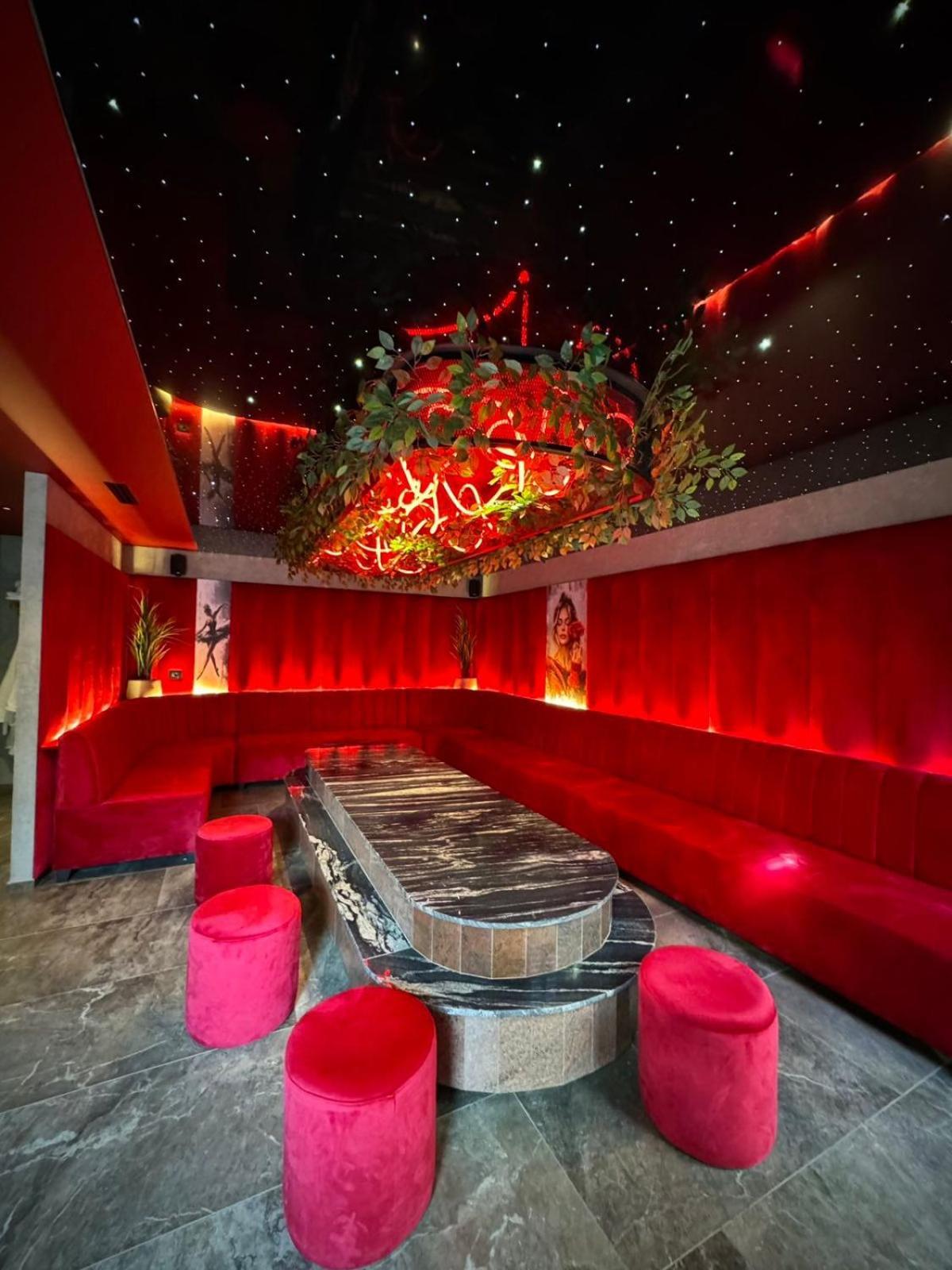 Motel Villa Princi Kosovo Polje Экстерьер фото